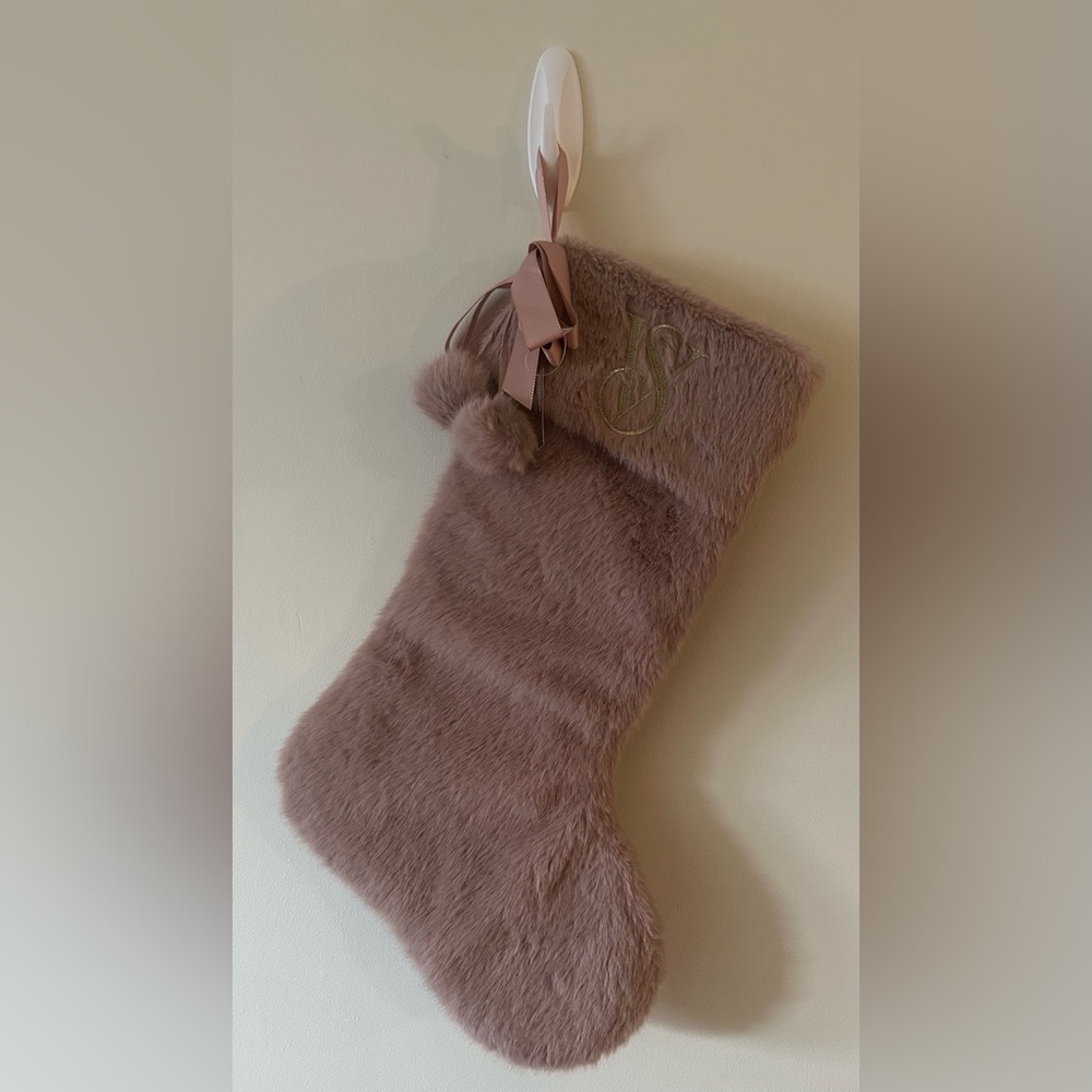 Nwt Victoria’s Secret stocking $8 firm